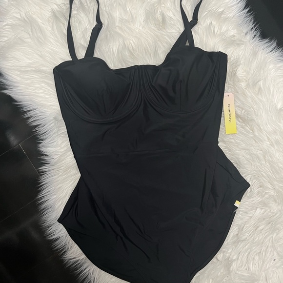 Summersalt under wire black bathing suit. Brand new with tags. - Picture 4 of 4